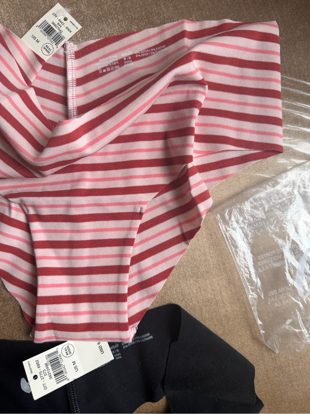 Intimates Item Identification - Picture 4 of 5